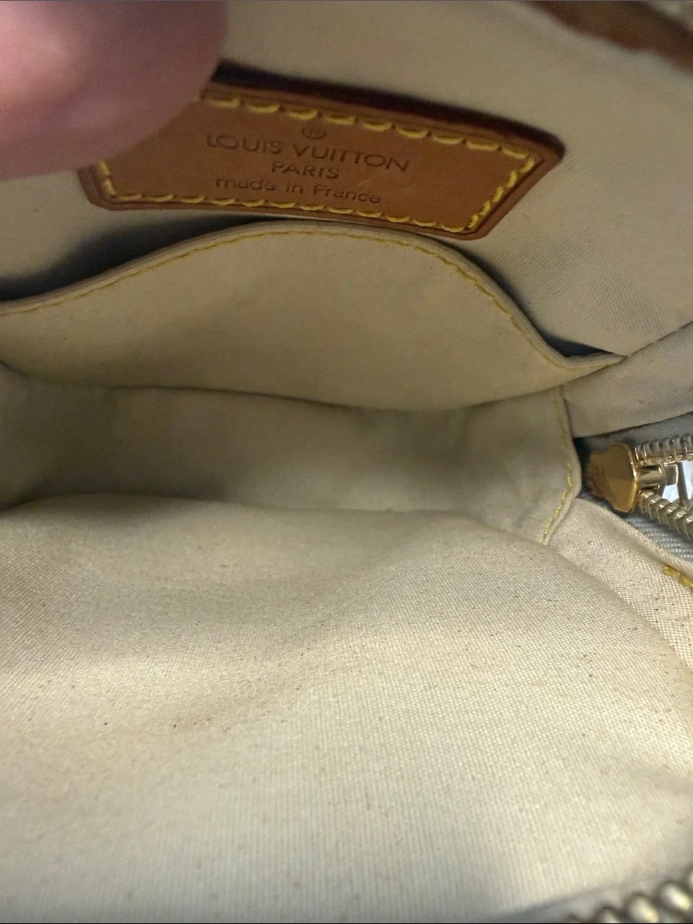 Louis Vuitton Monogram Mini Juliette PM Crossbody/Shoulder Bag - Picture 4 of 10